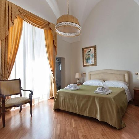 Dimora Corte Lubelli Lecce Ngoại thất bức ảnh